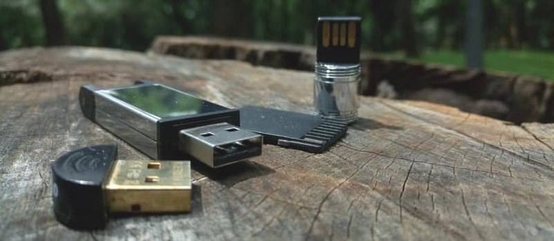 Windows 下如何固定 U 盘的盘符？ - 小众软件