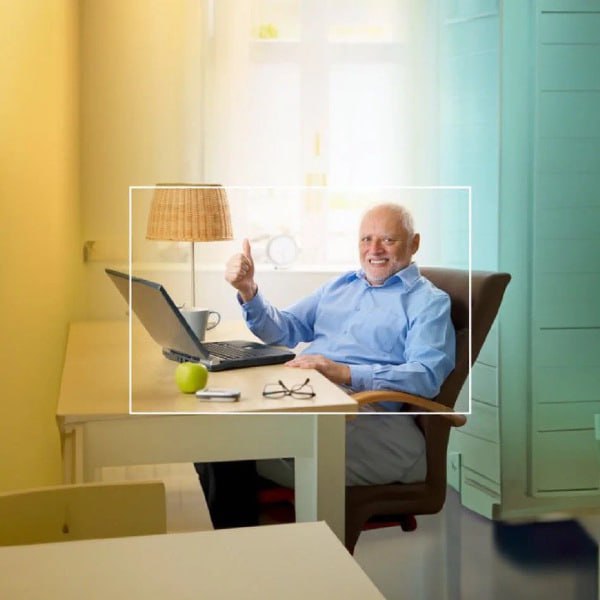 photoshop AI 扩充图像内容功能好就没转过老朋友煎蛋的帖子了：