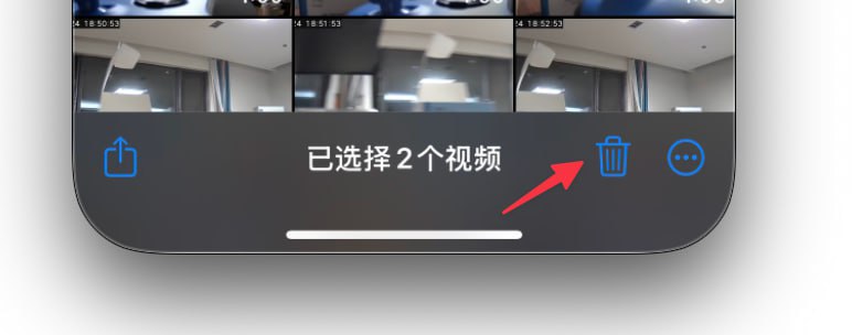 自从升级了 iOS 18 的相册之后，我的下面这一排按钮就一直坏的
